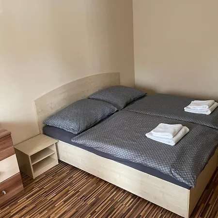 Ubytovanie Zaneta Gasthof Krásnohorské Podhradie
